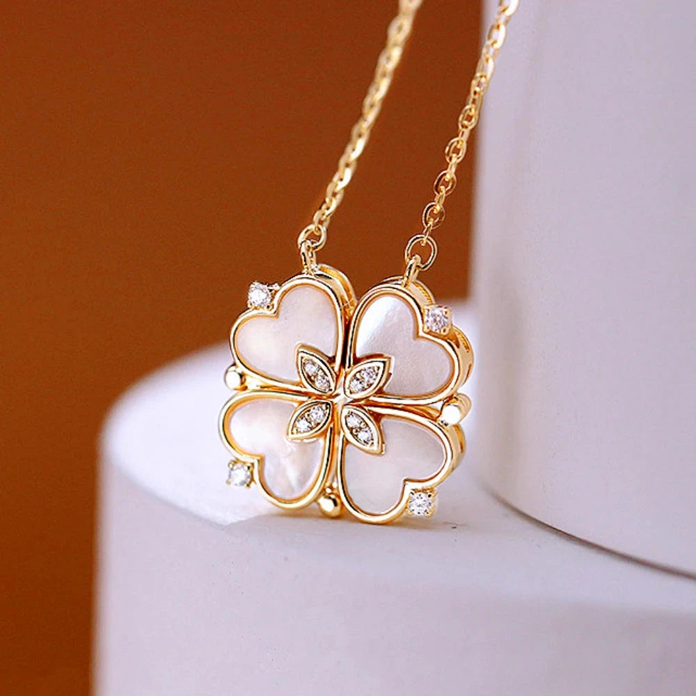 Colar Feminino 2 em 1 com Pingente Magnético - Trevo do Amor Loja da Dryka D0604 Gold