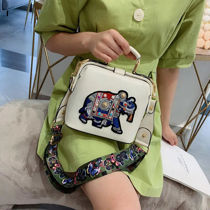 Designer Luxury Handbags Crossbody Bags Elephant Embroidered Bags for Women Leather Handbag Messenger Bag Purses Satchels Loja da Dryka Beige White 18X15X10cm