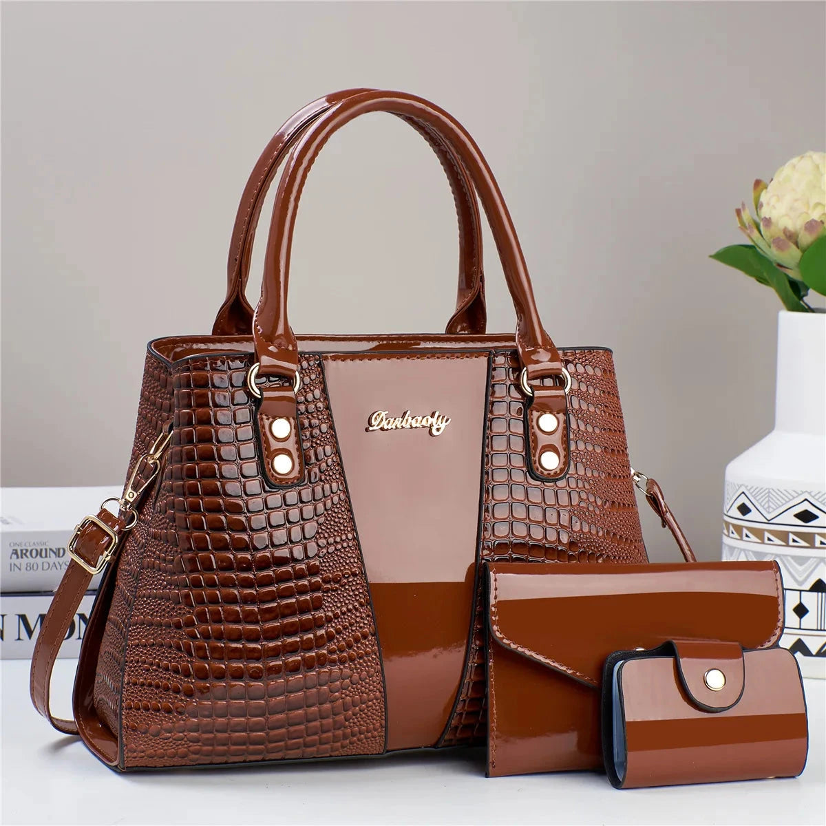 Bolsa Feminina em Couro PU - Sienna Bolsa Feminina Sienna Loja da Dryka Marrom 31x13x22cm 