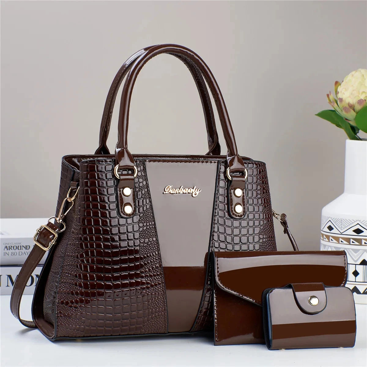 Bolsa Feminina em Couro PU - Sienna Bolsa Feminina Sienna Loja da Dryka Marrom Escuro 31x13x22cm 